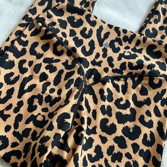 Balance Athletics Ascend Short King Cheetah - Picture 6 of 6